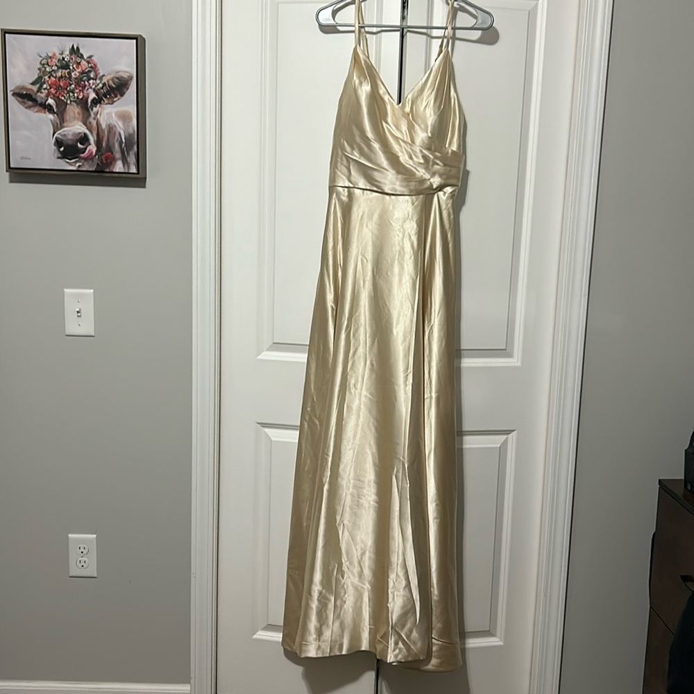 Women’s formal dress
